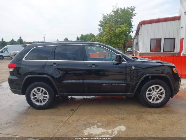 Продаж на аукціоні авто 2019 Jeep Grand Cherokee Laredo E 4x4, vin: 1C4RJFAGXKC748629, номер лоту: 45728308
