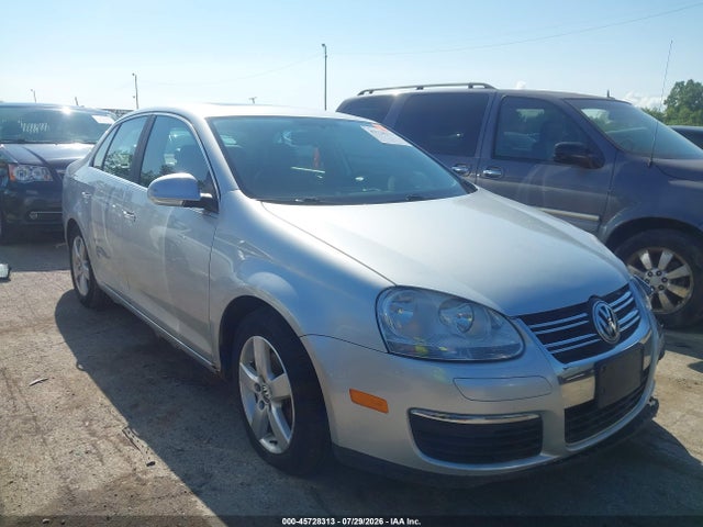 Aukcja sprzedaży 2008 Volkswagen Jetta Se/sel, vin: 3VWRM71K48M043993, numer aukcji: 45728313