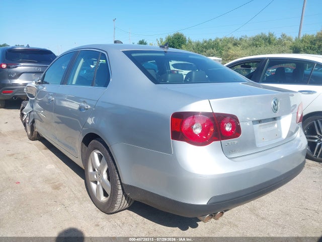 Aukcja sprzedaży 2008 Volkswagen Jetta Se/sel, vin: 3VWRM71K48M043993, numer aukcji: 45728313
