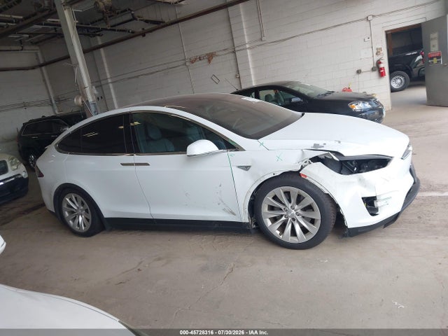 45728316 :رقم المزاد ، 5YJXCAE28GF011782 vin ، 2016 Tesla Model X 60d/70d/75d/90d مزاد بيع