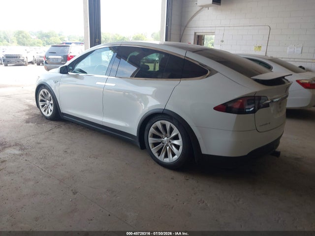 45728316 :رقم المزاد ، 5YJXCAE28GF011782 vin ، 2016 Tesla Model X 60d/70d/75d/90d مزاد بيع