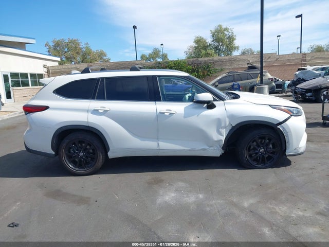 Toyota Highlander Limited 2020 5TDYZRAH7LS010317 Image 13