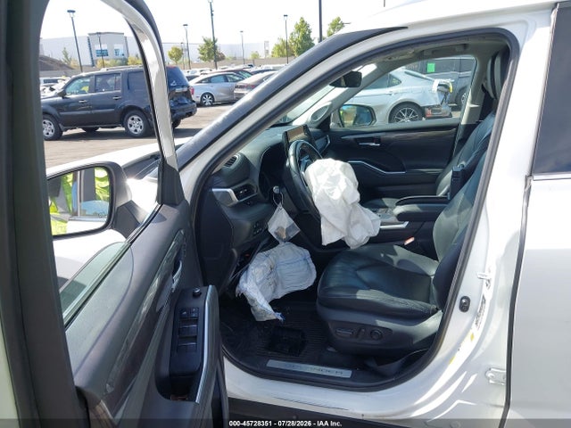 Toyota Highlander Limited 2020 5TDYZRAH7LS010317 Image 5