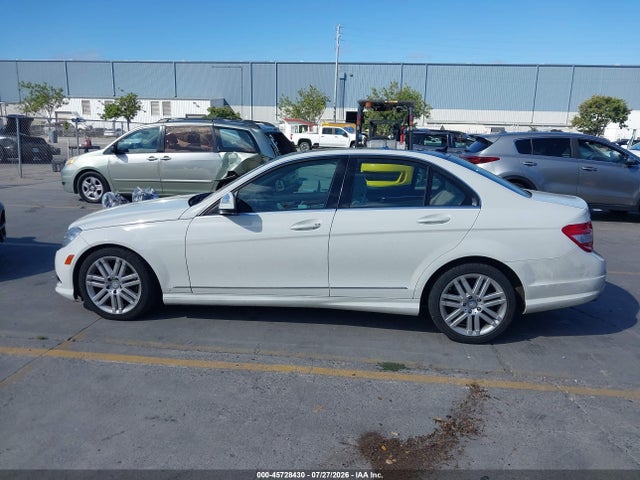 2009 Mercedes-benz C 300 Luxury/sport მანქანა იყიდება აუქციონზე, vin: WDDGF54X59R078323, აუქციონის ნომერი: 45728430