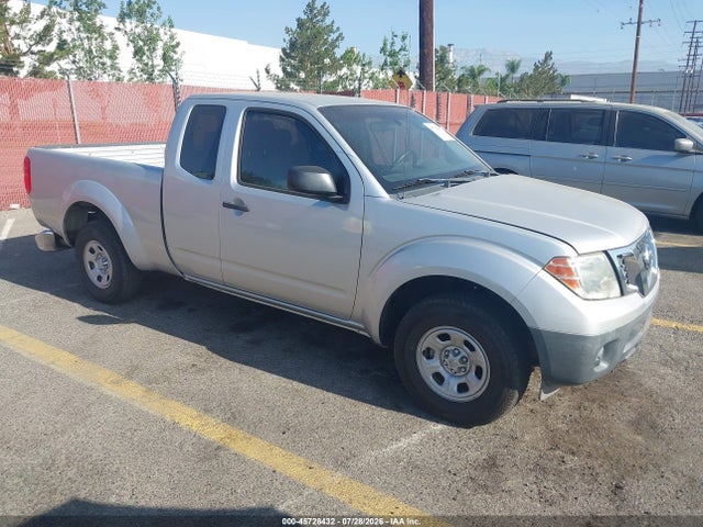 2015 1N6BD0CT2FN727474 zdjęcie główne