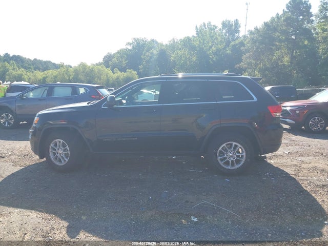2018 Jeep Grand Cherokee Laredo E 4x2 მანქანა იყიდება აუქციონზე, vin: 1C4RJEAG9JC131960, აუქციონის ნომერი: 45728436