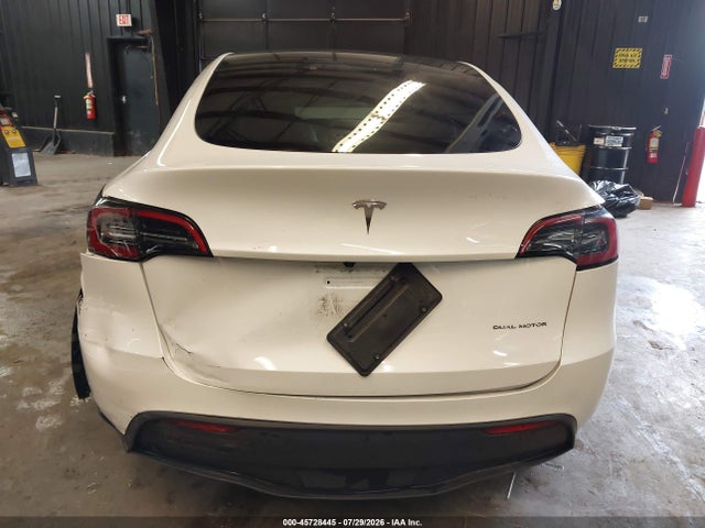 Auction sale of the 2025 Tesla Model Y Long Range Dual Motor All-wheel Drive, vin: 7SAYGDEE9SF302677, lot number: 45728445