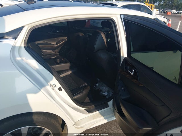 Продажа на аукционе авто 2016 Nissan Maxima 3.5 Platinum, vin: 1N4AA6AP6GC384624, номер лота: 45728473