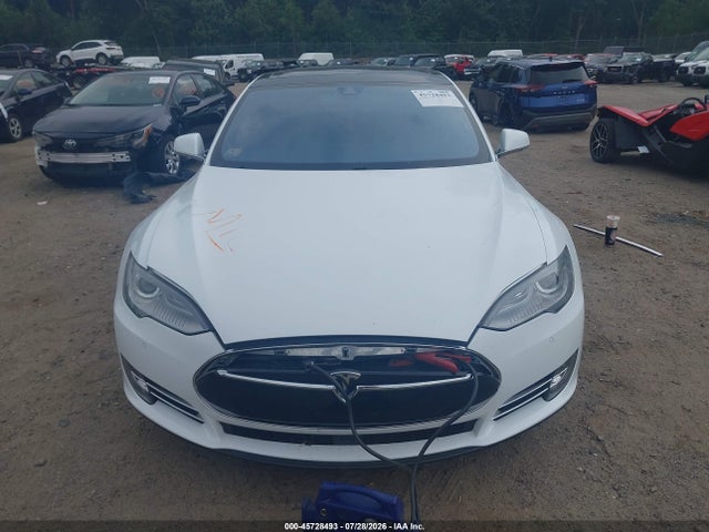 Tesla Model S 60/70/85 2015 5YJSA1H16FFP78161 Image 13
