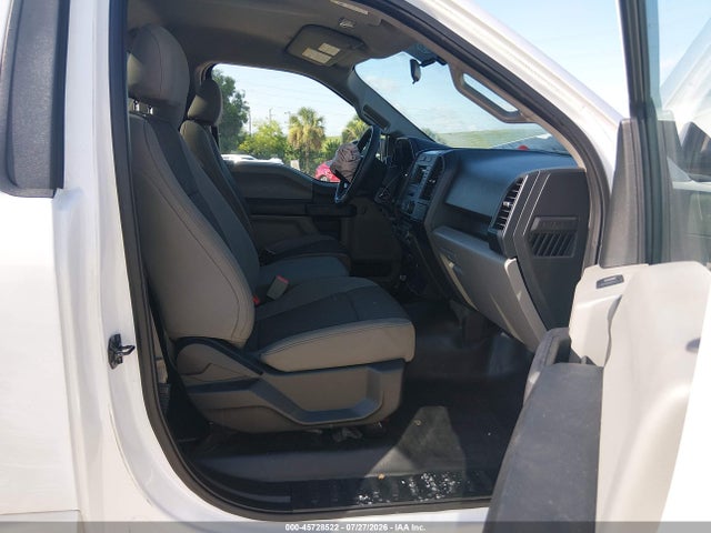 45728522 :رقم المزاد ، 1FTNF1CF3GKE64327 vin ، 2016 Ford F-150 Xl مزاد بيع