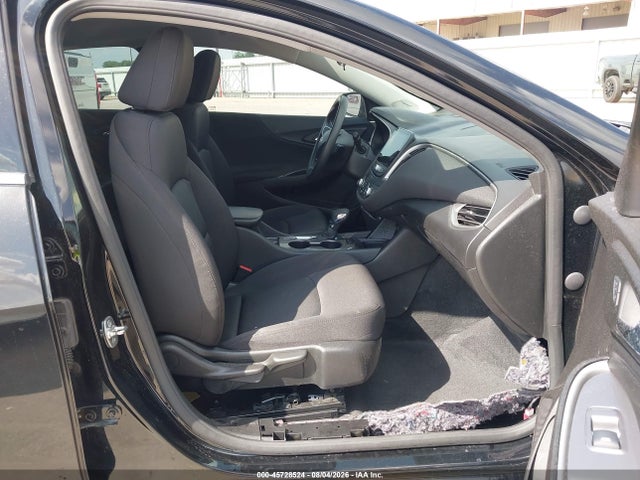 Продажа на аукционе авто 2025 Chevrolet Malibu Fwd Ls, vin: 1G1ZB5ST0SF103028, номер лота: 45728524