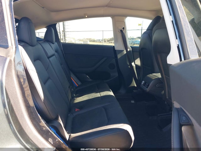Продажа на аукционе авто 2024 Tesla Model Y Long Range Single Motor Rear-wheel Drive/rwd, vin: 7SAYGDED9RF038314, номер лота: 45728536