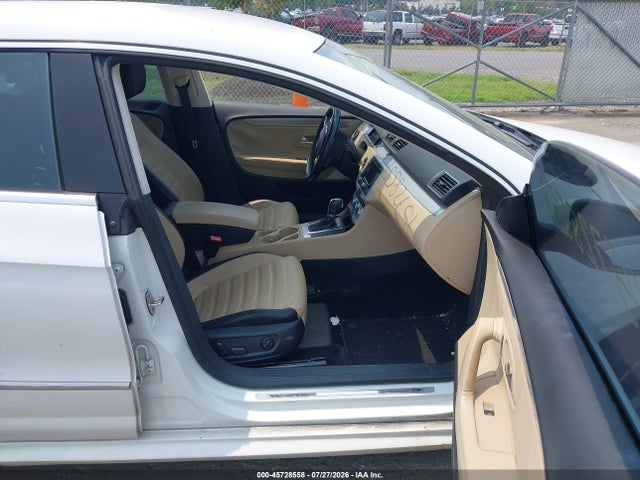 2015 Volkswagen Cc 2.0t R-line მანქანა იყიდება აუქციონზე, vin: WVWBN7AN0FE826064, აუქციონის ნომერი: 45728558