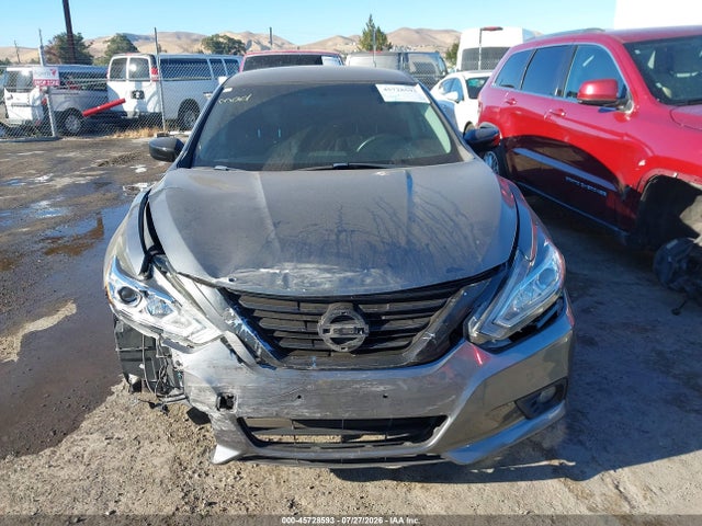 1N4AL3AP1JC164985 Nissan Altima 2.5 Sv