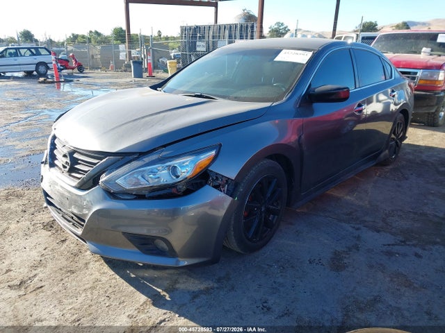 1N4AL3AP1JC164985 Nissan Altima 2.5 Sv