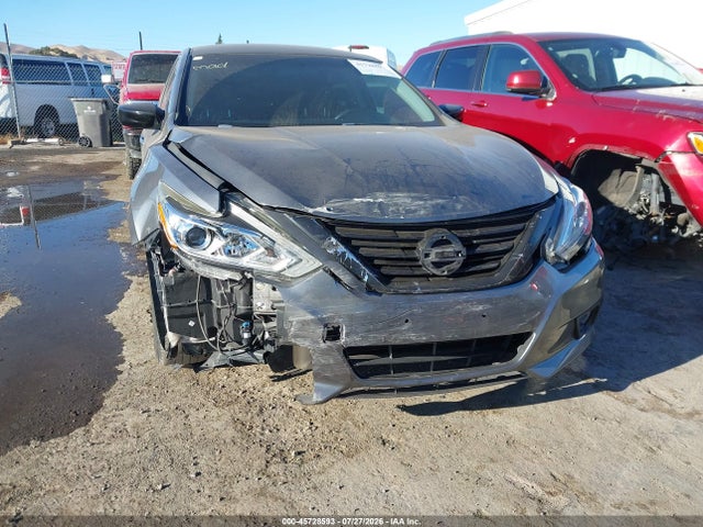 1N4AL3AP1JC164985 Nissan Altima 2.5 Sv
