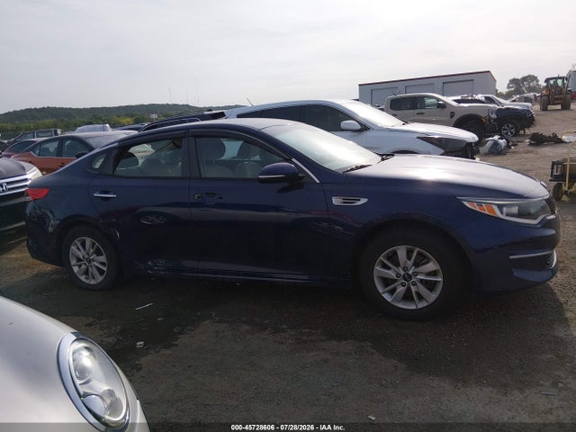 Продаж на аукціоні авто 2016 Kia Optima Lx, vin: 5XXGT4L33GG025972, номер лоту: 45728606