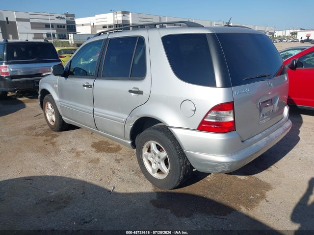 45728616 :رقم المزاد ، 4JGAB54E51A256448 vin ، 2001 Mercedes-benz Ml 320 مزاد بيع