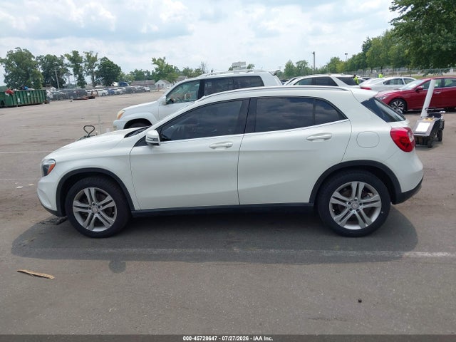 Продажа на аукционе авто 2015 Mercedes-benz Gla 250 4matic, vin: WDCTG4GB5FJ119005, номер лота: 45728647