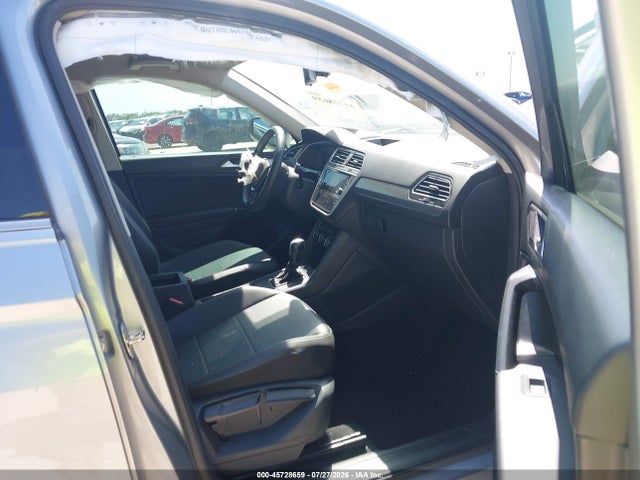 45728659 :رقم المزاد ، 3VV3B7AX7LM126886 vin ، 2020 Volkswagen Tiguan 2.0t Se/2.0t Se R-line Black/2.0t Sel مزاد بيع