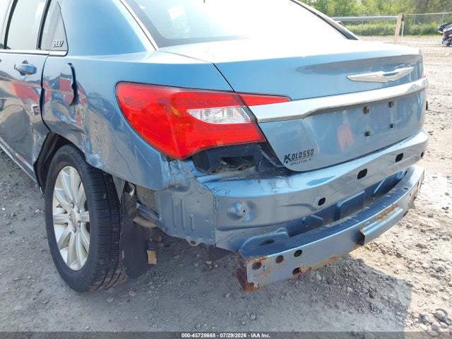 45728668 :رقم المزاد ، 1C3BC1FB5BN569287 vin ، 2011 Chrysler 200 Touring مزاد بيع
