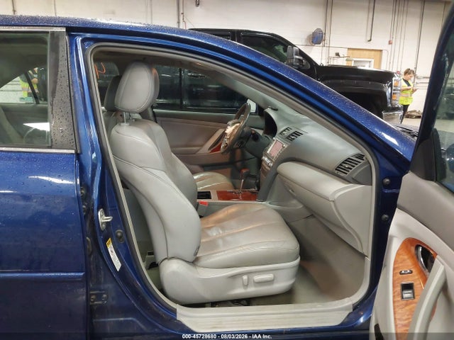 2011 Toyota Camry Hybrid მანქანა იყიდება აუქციონზე, vin: 4T1BB3EK8BU126760, აუქციონის ნომერი: 45728680