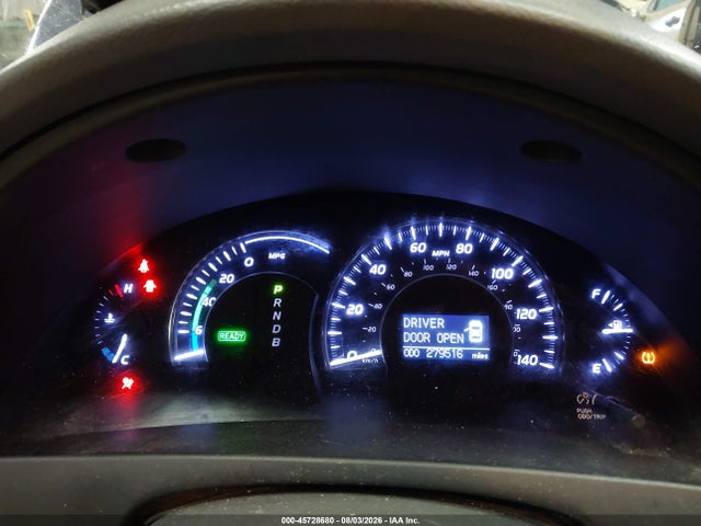 2011 Toyota Camry Hybrid მანქანა იყიდება აუქციონზე, vin: 4T1BB3EK8BU126760, აუქციონის ნომერი: 45728680