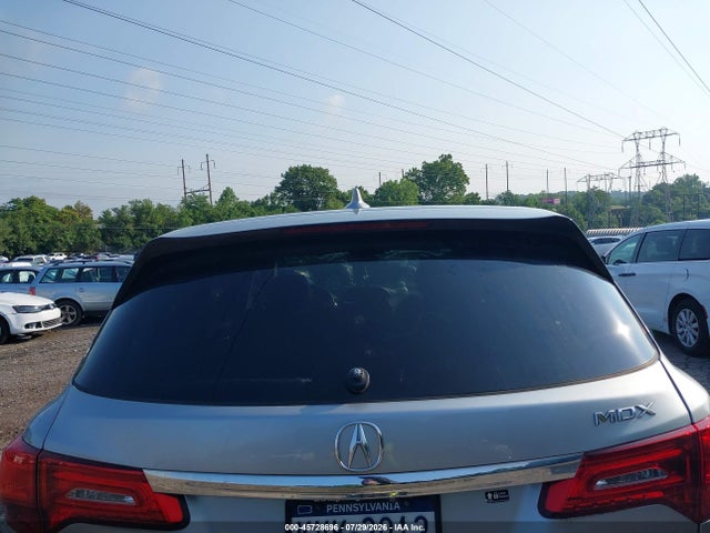 Acura MDX 2018 5J8YD4H36JL028562 Image 16