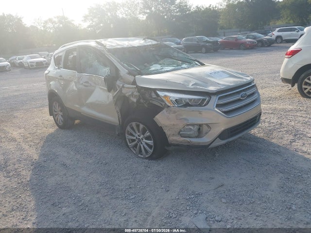 45728704 :رقم المزاد ، 1FMCU9JD9HUB41141 vin ، 2017 Ford Escape Titanium مزاد بيع