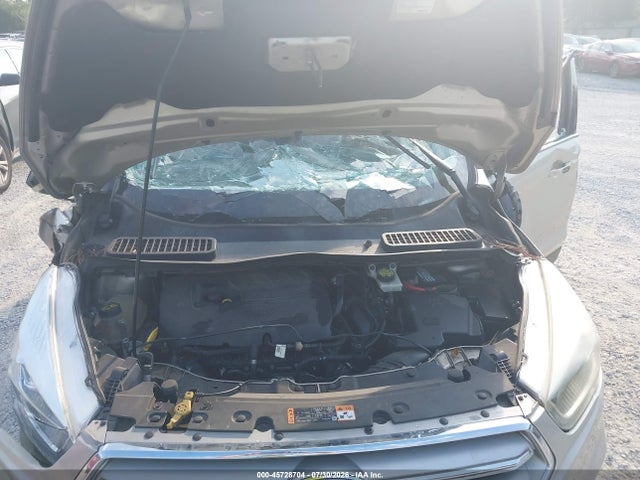 45728704 :رقم المزاد ، 1FMCU9JD9HUB41141 vin ، 2017 Ford Escape Titanium مزاد بيع