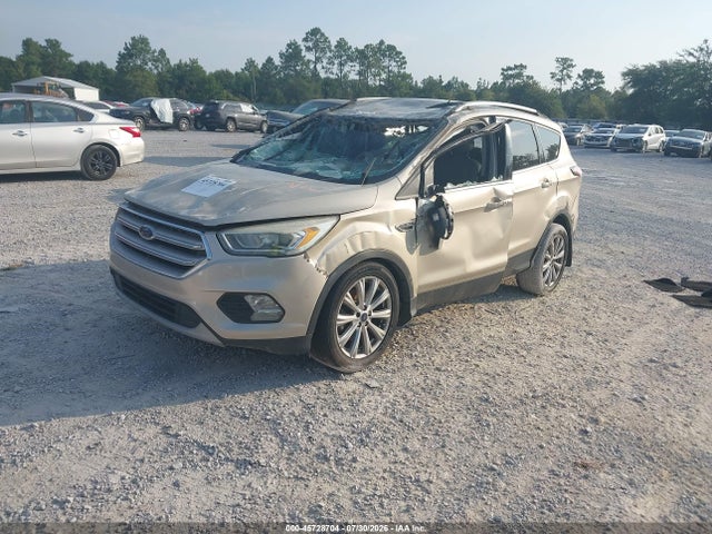 45728704 :رقم المزاد ، 1FMCU9JD9HUB41141 vin ، 2017 Ford Escape Titanium مزاد بيع