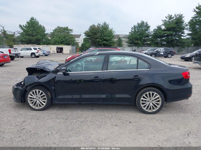 2015 Volkswagen Jetta 1.8t Se მანქანა იყიდება აუქციონზე, vin: 3VWD17AJXFM221672, აუქციონის ნომერი: 45728741