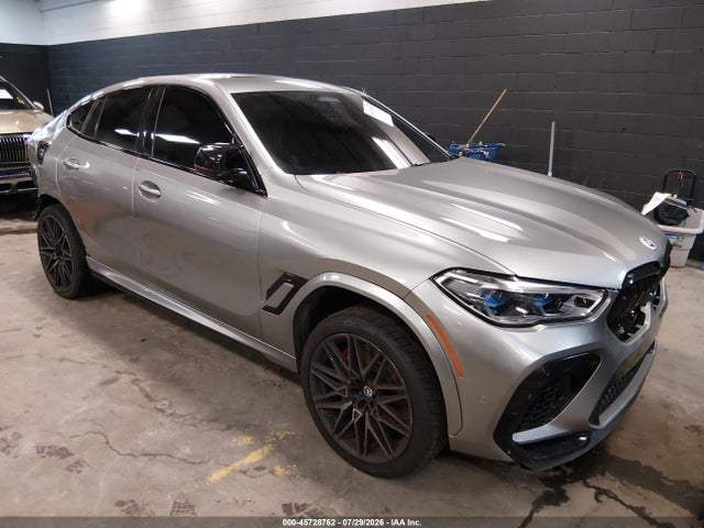 45728762 :رقم المزاد ، 5YMCY0C08N9N00595 vin ، 2022 Bmw X6 M مزاد بيع