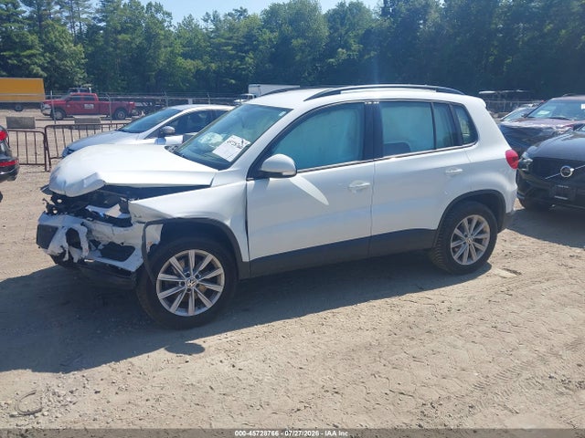 Продаж на аукціоні авто 2018 Volkswagen Tiguan Limited 2.0t, vin: WVGBV7AX7JK001615, номер лоту: 45728766