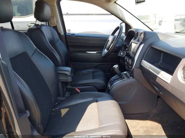 Продажа на аукционе авто 2017 Jeep Compass Latitude, vin: 1C4NJCEA2HD207192, номер лота: 45728772