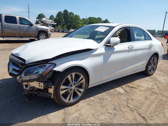 45728783 :رقم المزاد ، 55SWF4JB1GU161788 vin ، 2016 Mercedes-benz C 300 مزاد بيع