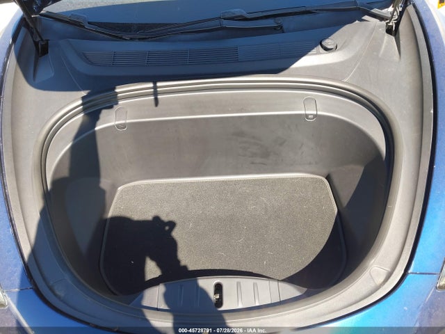 45728791 :رقم المزاد ، 5YJ3E1EB3KF365615 vin ، 2019 Tesla Model 3 Long Range/performance مزاد بيع