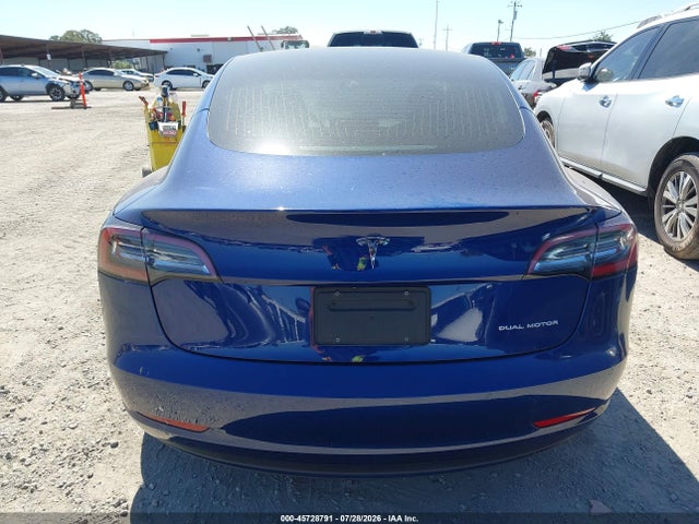45728791 :رقم المزاد ، 5YJ3E1EB3KF365615 vin ، 2019 Tesla Model 3 Long Range/performance مزاد بيع