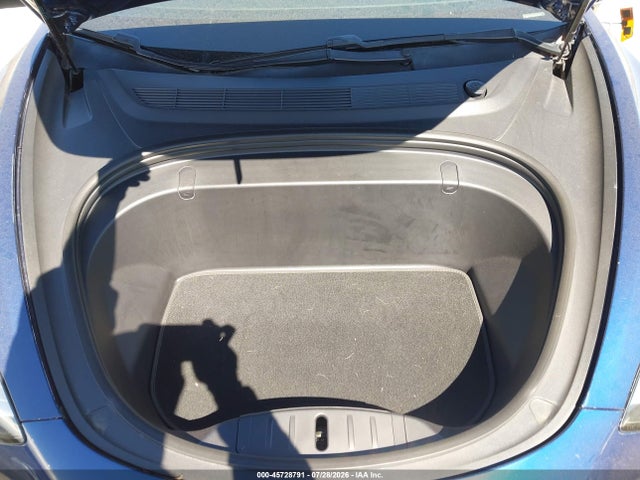 45728791 :رقم المزاد ، 5YJ3E1EB3KF365615 vin ، 2019 Tesla Model 3 Long Range/performance مزاد بيع