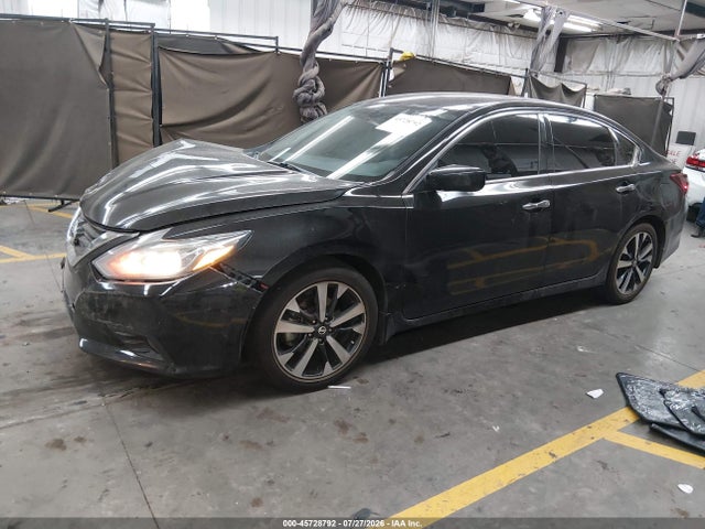 45728792 :رقم المزاد ، 1N4AL3AP8JC112253 vin ، 2018 Nissan Altima 2.5 Sr مزاد بيع