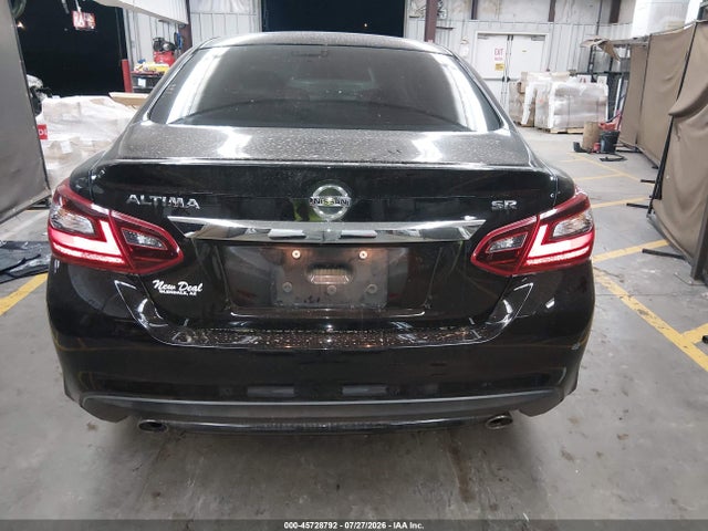 45728792 :رقم المزاد ، 1N4AL3AP8JC112253 vin ، 2018 Nissan Altima 2.5 Sr مزاد بيع