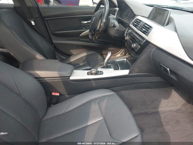 Продажа на аукционе авто 2017 Bmw 320i, vin: WBA8E1G33HNU18221, номер лота: 45728853