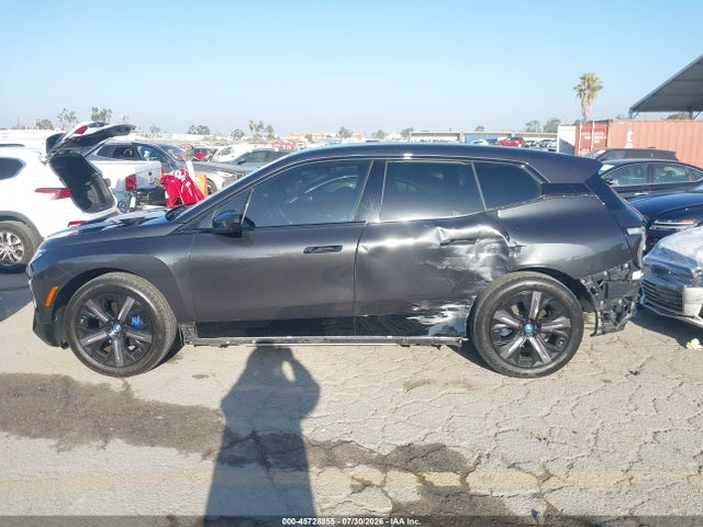 2025 Bmw Ix Xdrive50 მანქანა იყიდება აუქციონზე, vin: WB523CF02SCS26353, აუქციონის ნომერი: 45728855