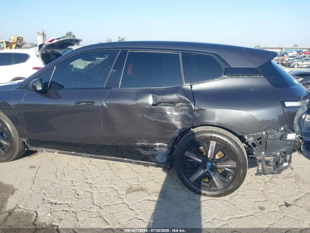 2025 Bmw Ix Xdrive50 მანქანა იყიდება აუქციონზე, vin: WB523CF02SCS26353, აუქციონის ნომერი: 45728855