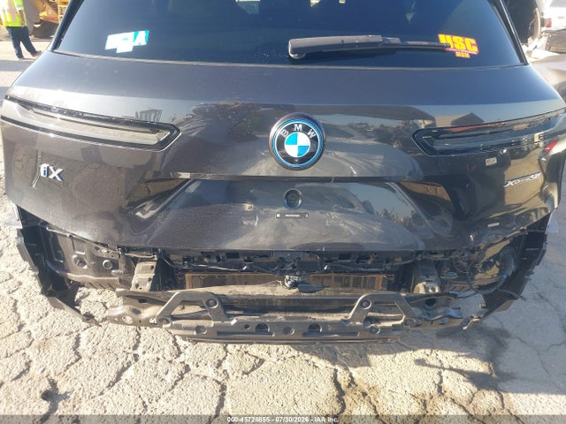 2025 Bmw Ix Xdrive50 მანქანა იყიდება აუქციონზე, vin: WB523CF02SCS26353, აუქციონის ნომერი: 45728855
