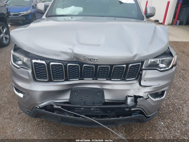 45728896 :رقم المزاد ، 1C4RJFAG4JC151975 vin ، 2018 Jeep Grand Cherokee Laredo E 4x4 مزاد بيع