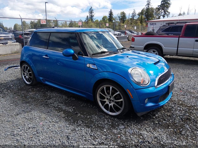 2007 Mini Cooper S მანქანა იყიდება აუქციონზე, vin: WMWMF73507TL84870, აუქციონის ნომერი: 45728920