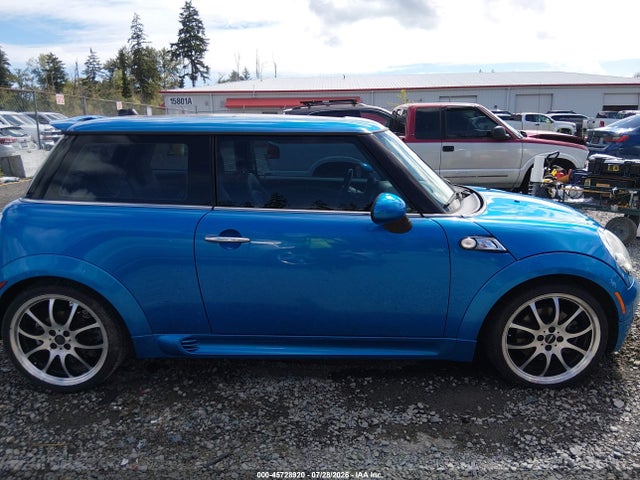 2007 Mini Cooper S მანქანა იყიდება აუქციონზე, vin: WMWMF73507TL84870, აუქციონის ნომერი: 45728920