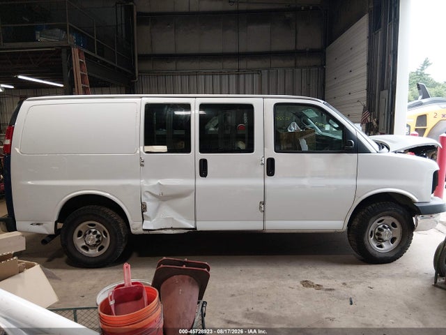 Продажа на аукционе авто 2020 Chevrolet Express Cargo Rwd 2500 Regular Wheelbase Wt, vin: 1GCWGAFP9L1258015, номер лота: 45728923