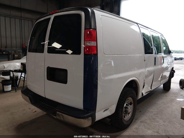 Продажа на аукционе авто 2020 Chevrolet Express Cargo Rwd 2500 Regular Wheelbase Wt, vin: 1GCWGAFP9L1258015, номер лота: 45728923